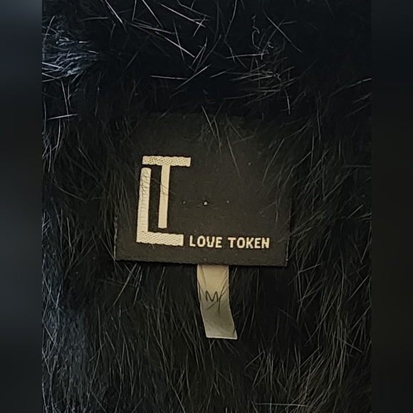 Love Token 100% rabbit fur vest - Picture 3 of 5